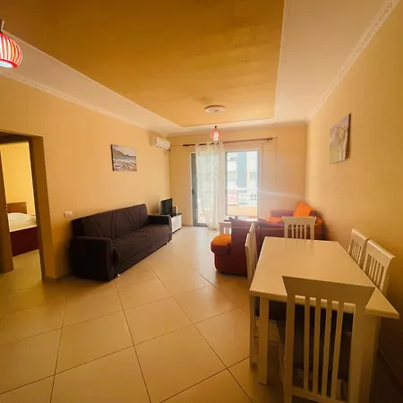 Noah With Parking 10 Meters From The Beach And Lungomare Perfect For Families ! Apartment